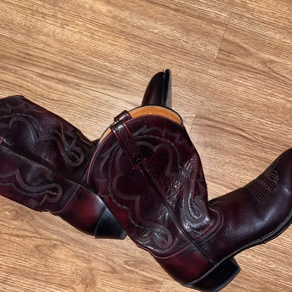 🤠🔥🤠 • 🏆 LUCHESSE x 2000 vibes 🏆 • 🔥🤠🔥